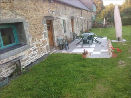 Captivating 2-Bed House With Log Burner In Kérien Dış mekan fotoğraf